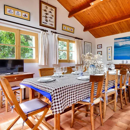 Maison Pour 6 Adultes 4 Enfants A 100m De La Нуармутье