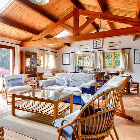 펜션 Maison Pour 6 Adultes 4 Enfants A 100m De La 누아르무티에 앙 릴